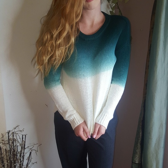 Sans Souci Sweaters - 🍬Sans Souci green ombre high low sweater size M